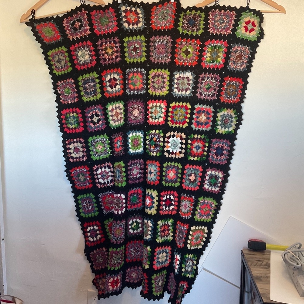 VTG Afghan Crochet Throw Blanket 46x57 Granny Square Handmade Colorful‎ Roseanne